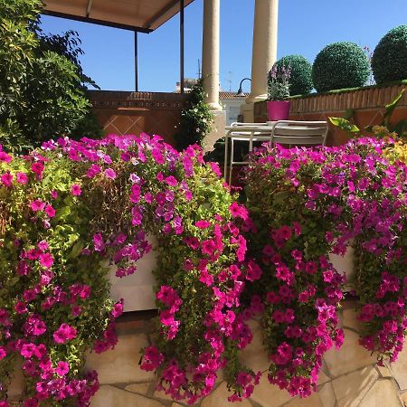 Apartment With Private Patio Фуэнхирола Экстерьер фото